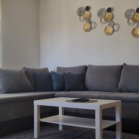 Apartman Bruna Zagreb Bagian luar foto